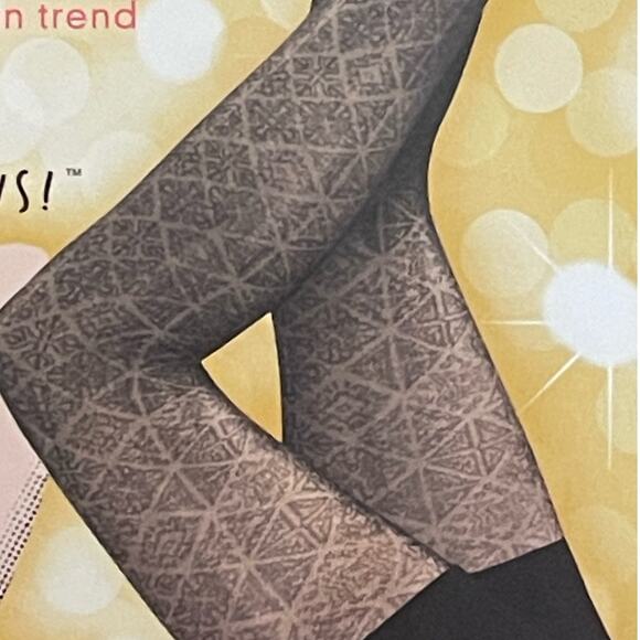 SPANX Star Power 2 Pair Center-Stage Shaping Tights Black Size B Nouveau NEW - Picture 6 of 7